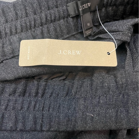 J. Crew NWT Pull-on Flannel Dark Grey Shorts Medium - Picture 4 of 6